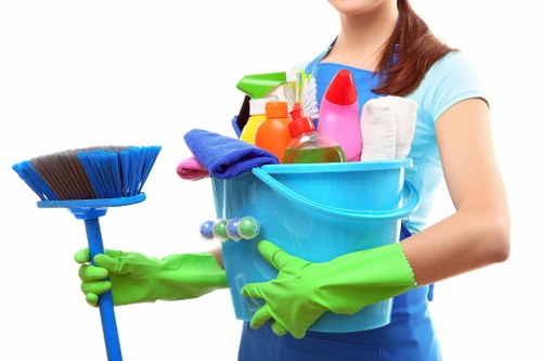 Short-let cleaning checklist and guest-ready preparation for Enfield hosts
